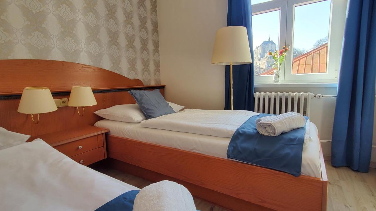 Uniqhotel Cesky Sternberk Esterno foto