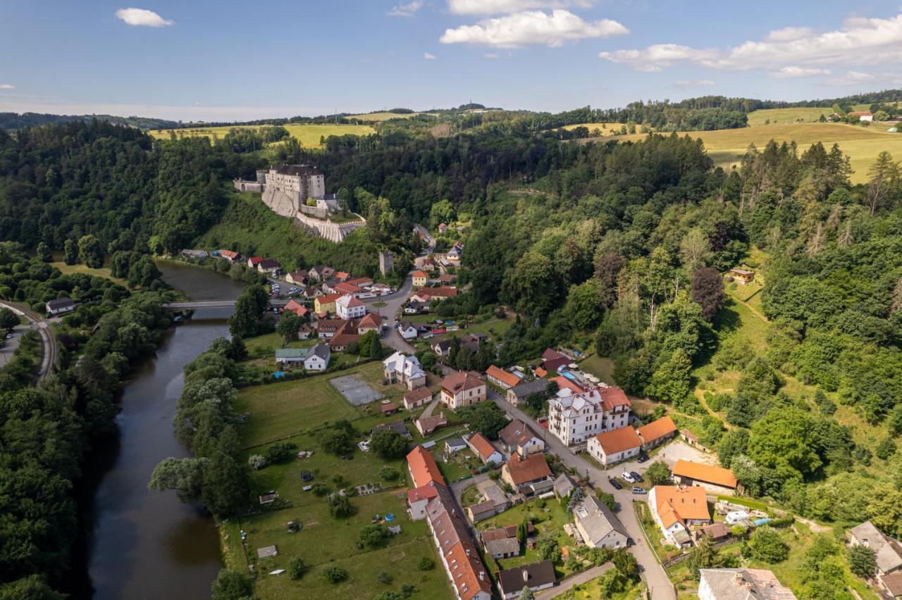 Uniqhotel Cesky Sternberk Esterno foto